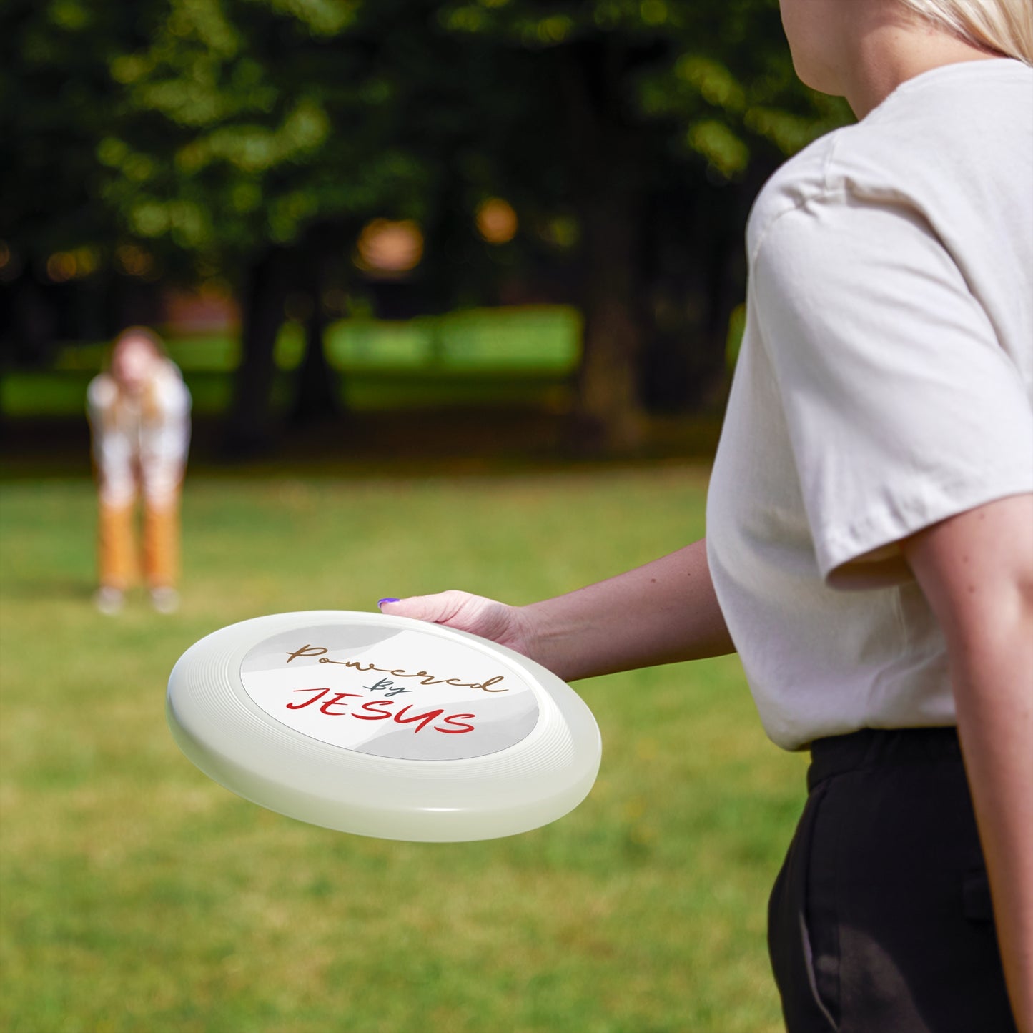 Frisbee ( powered by Jesus)