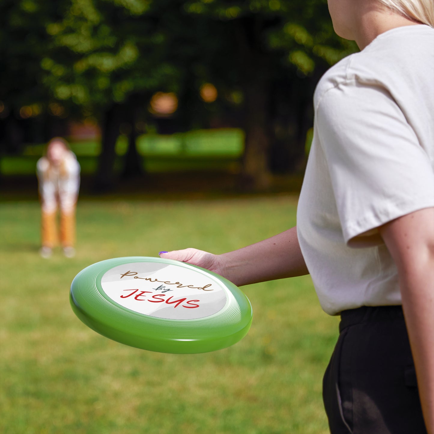 Frisbee ( powered by Jesus)